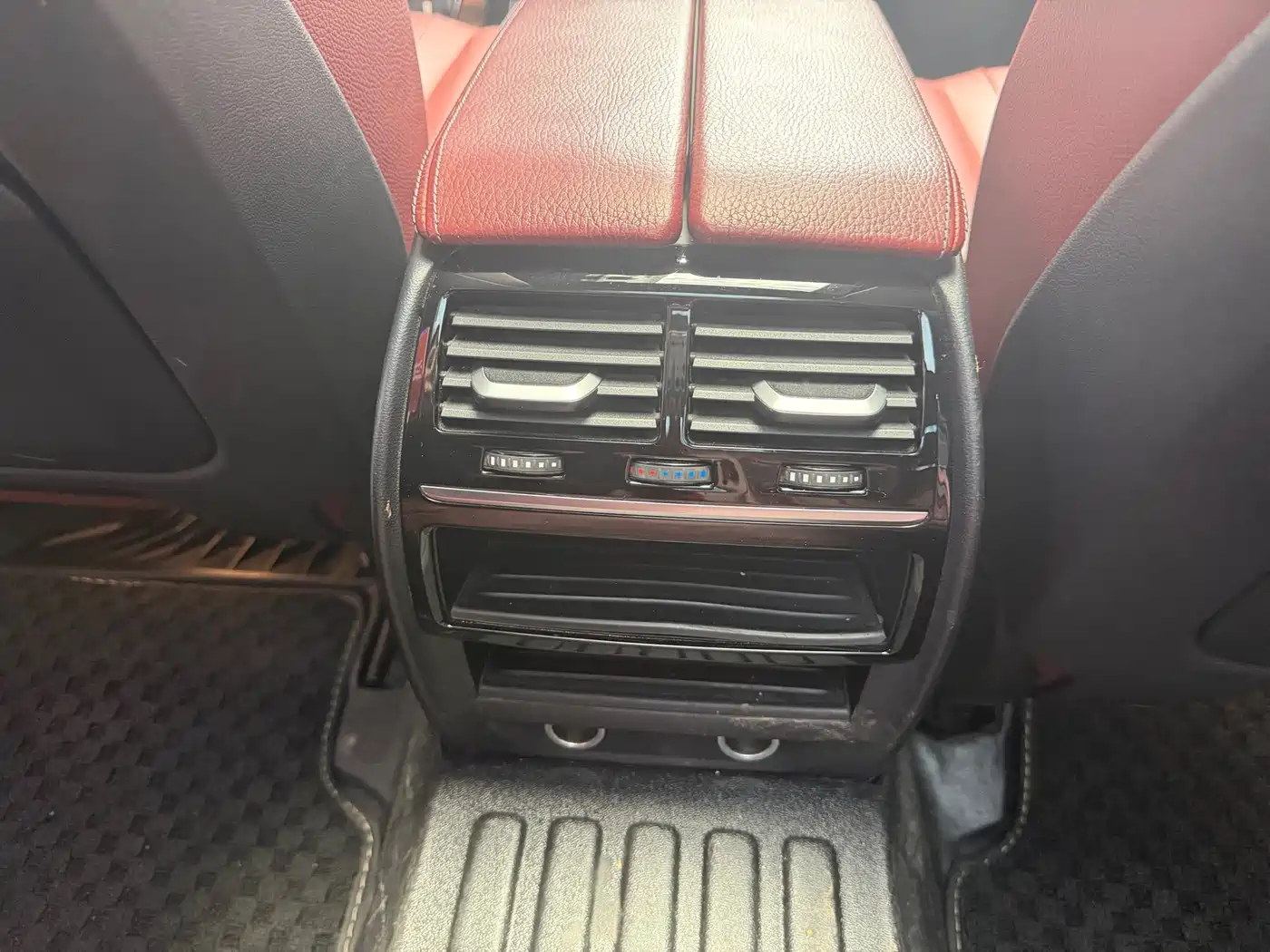 BMW 5 Series 2019 530Li Leading M Sport Package фото 8