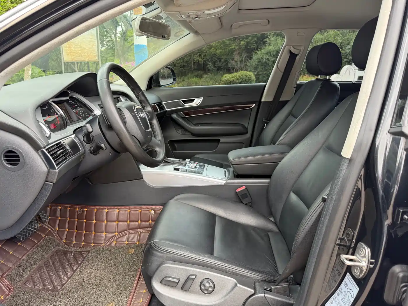 Audi A6L 2011 Model 2.0 TFSI Auto Standard фото 9