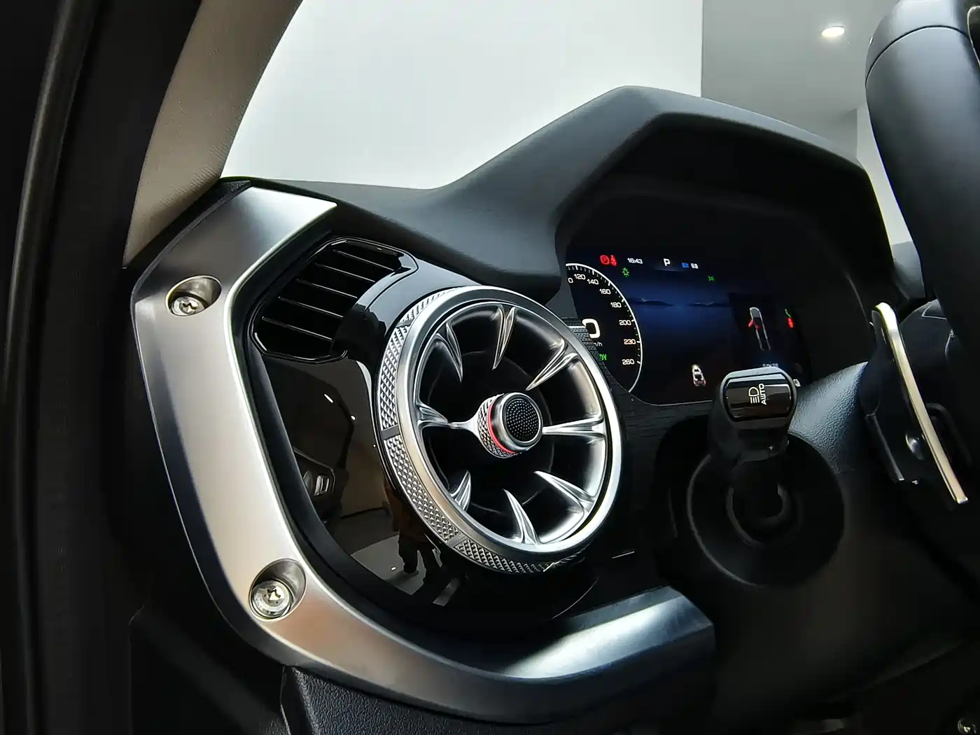 TANK TANK 400 NEW ENERGY