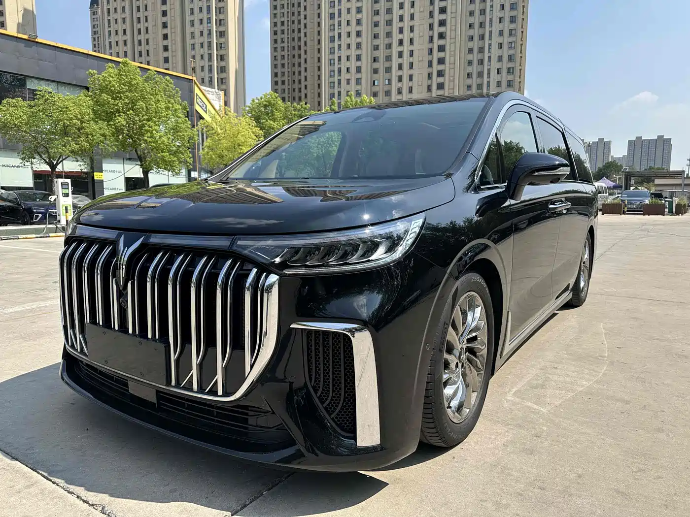 Voyah Auto Voyah Dreamer 2024 PHEV Extended Range Flagship Edition