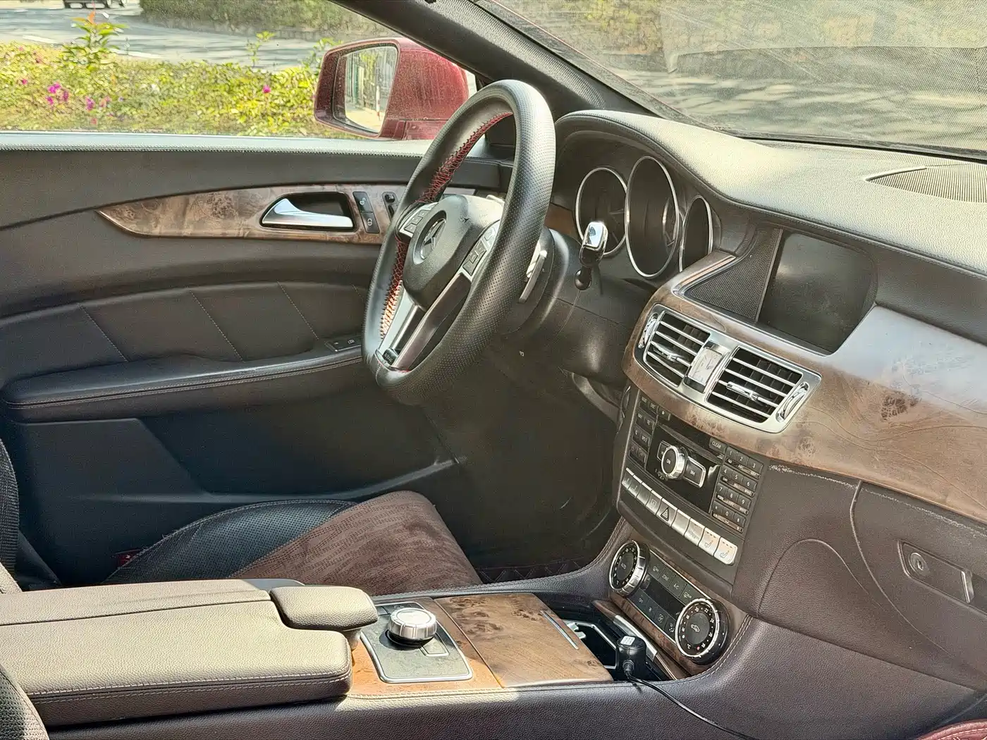 Mercedes-Benz CLS 2012 CLS 350 CGI фото 12