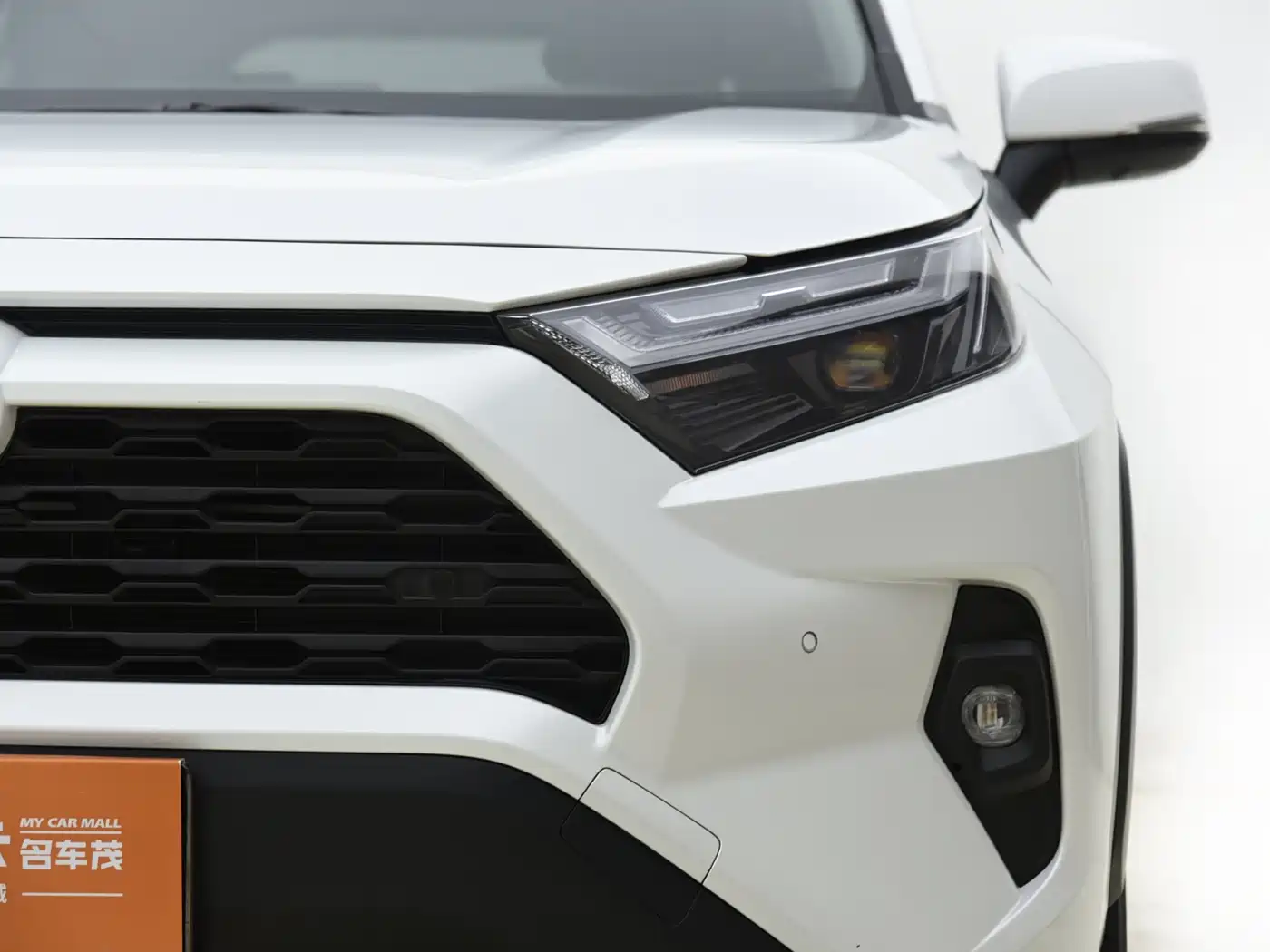 Toyota RAV4 Rongfang 2023 2.0L CVT FWD Style Plus Edition фото 3