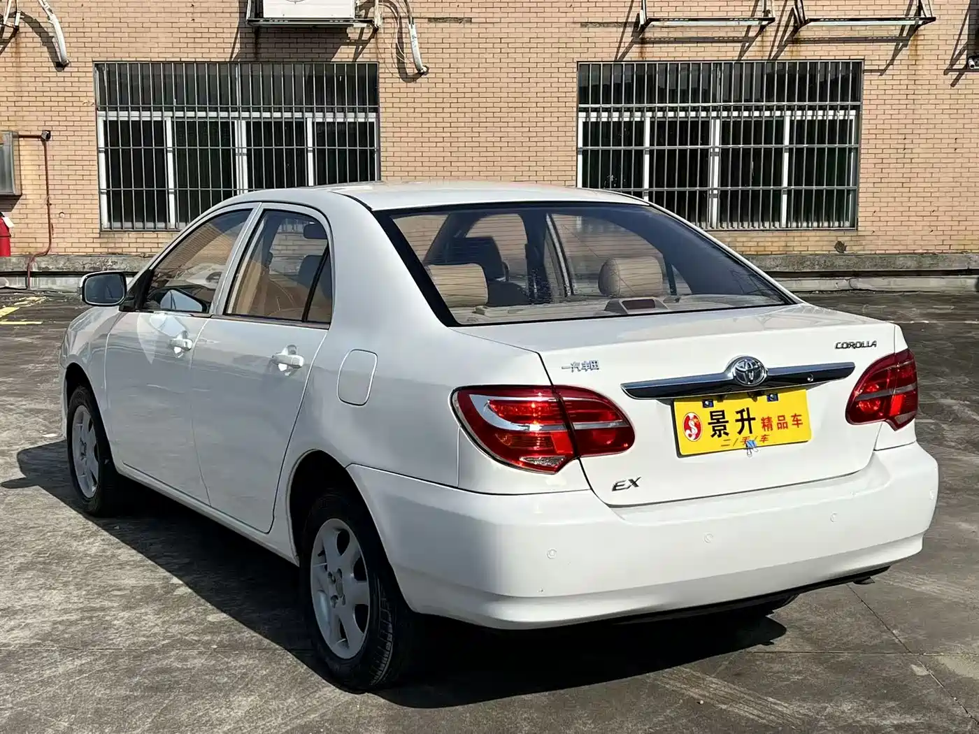 Toyota Corolla 2013 1.6L Automatic Luxury фото 7