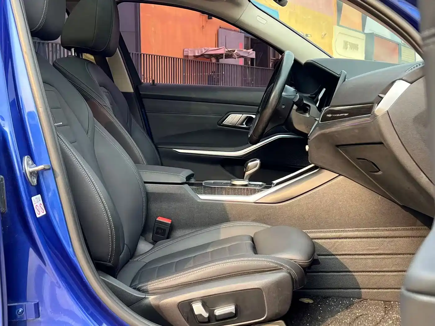 BMW 3 Series 2020 325Li M Sport Package фото 7