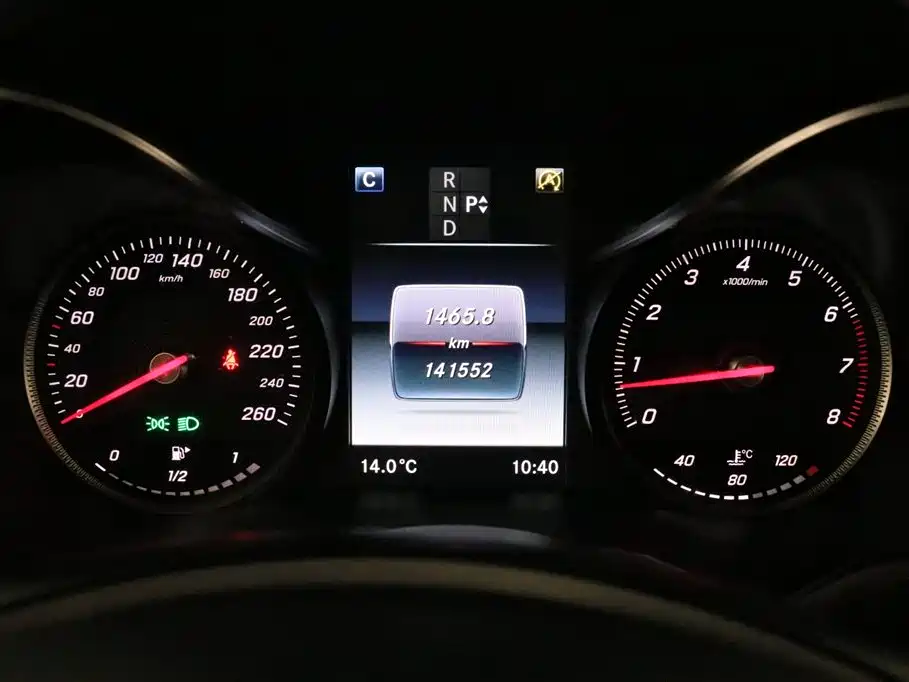 Mercedes-Benz GLC 2018 GLC 260 4MATIC Luxury фото 7