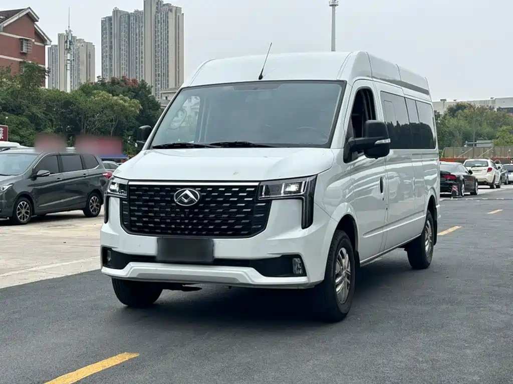 Maxus Xintu V80 2025 2025 PRO Aoyun 2.0T AMT Long Wheelbase Medium Roof 6/7/8/9-Seater