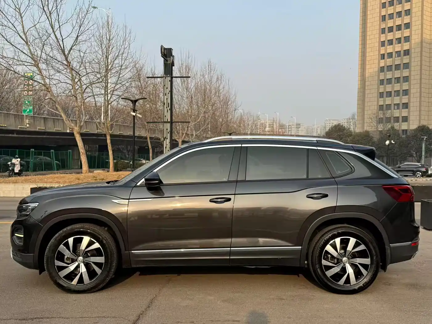 Volkswagen Tayron 2019 Expedition 280TSI 2WD Luxury (China VI) фото 4