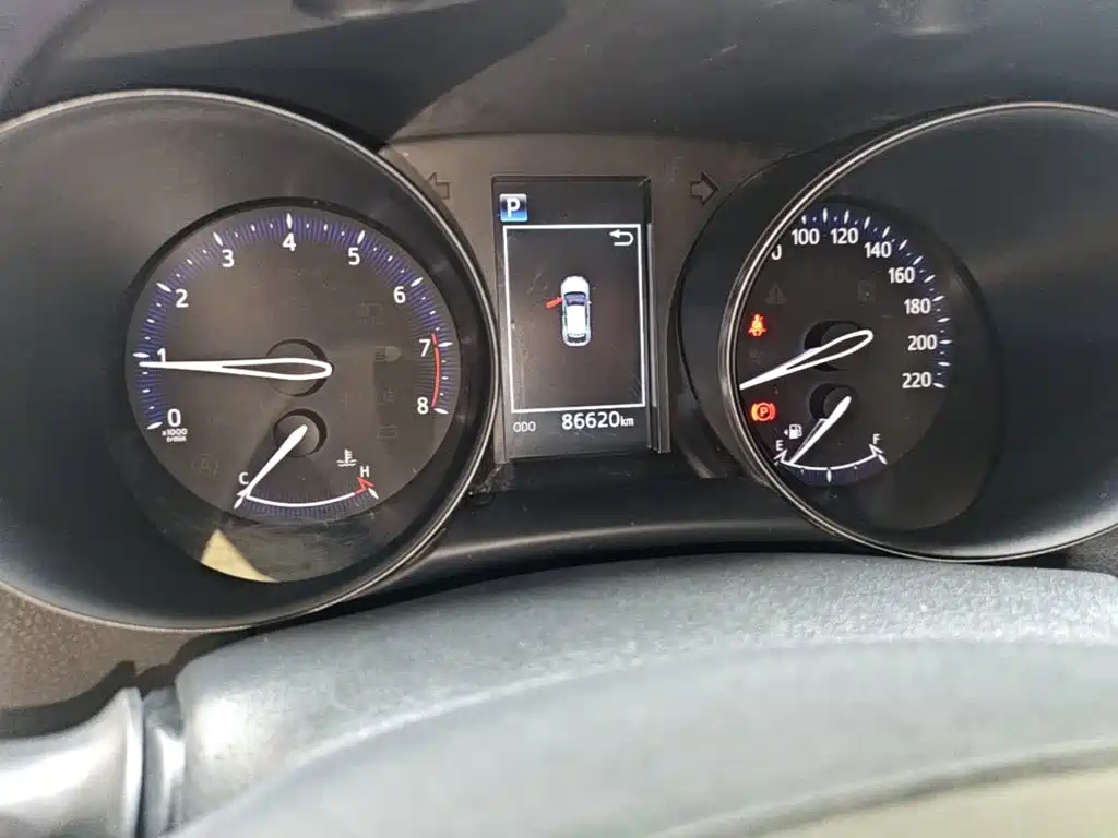 Toyota C-HR 2020 2020 Model 2.0L Leading