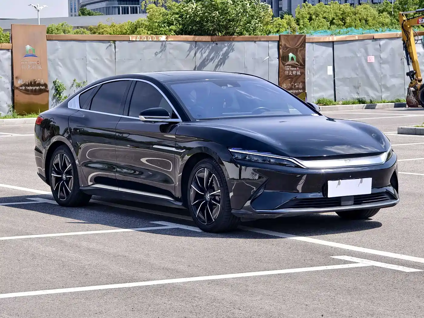 BYD Han 2020 EV AWD High-Performance Flagship фото 3