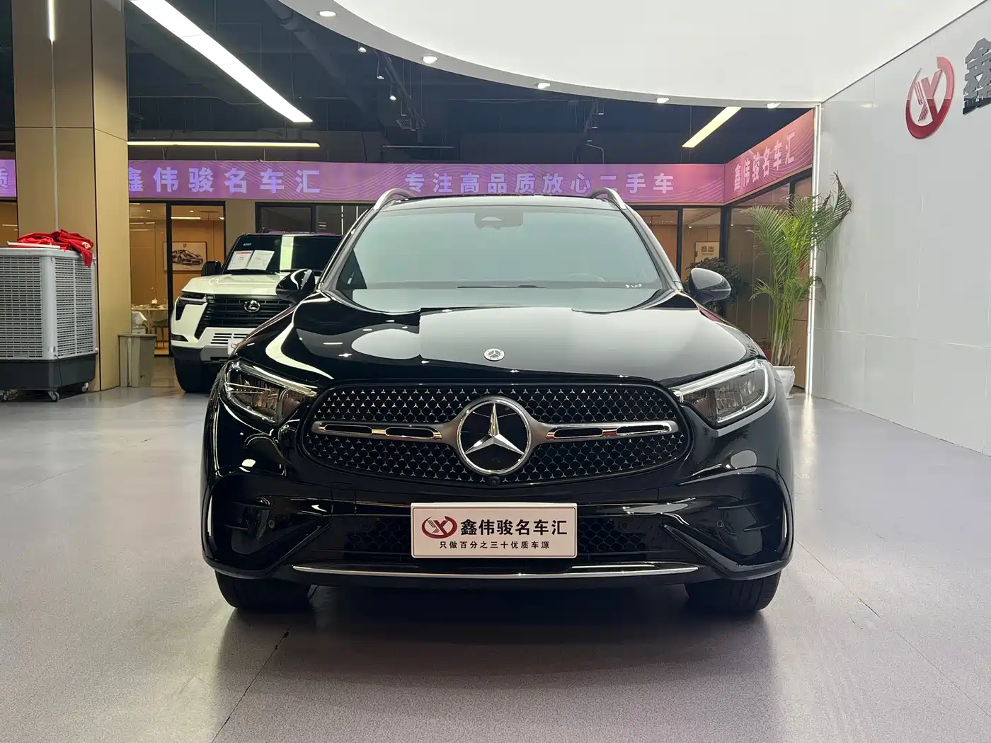 Mercedes-Benz GLC 2024 GLC 300 L 4MATIC Dynamic 5-seater фото 3