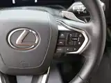 Фото 16 - Lexus GX