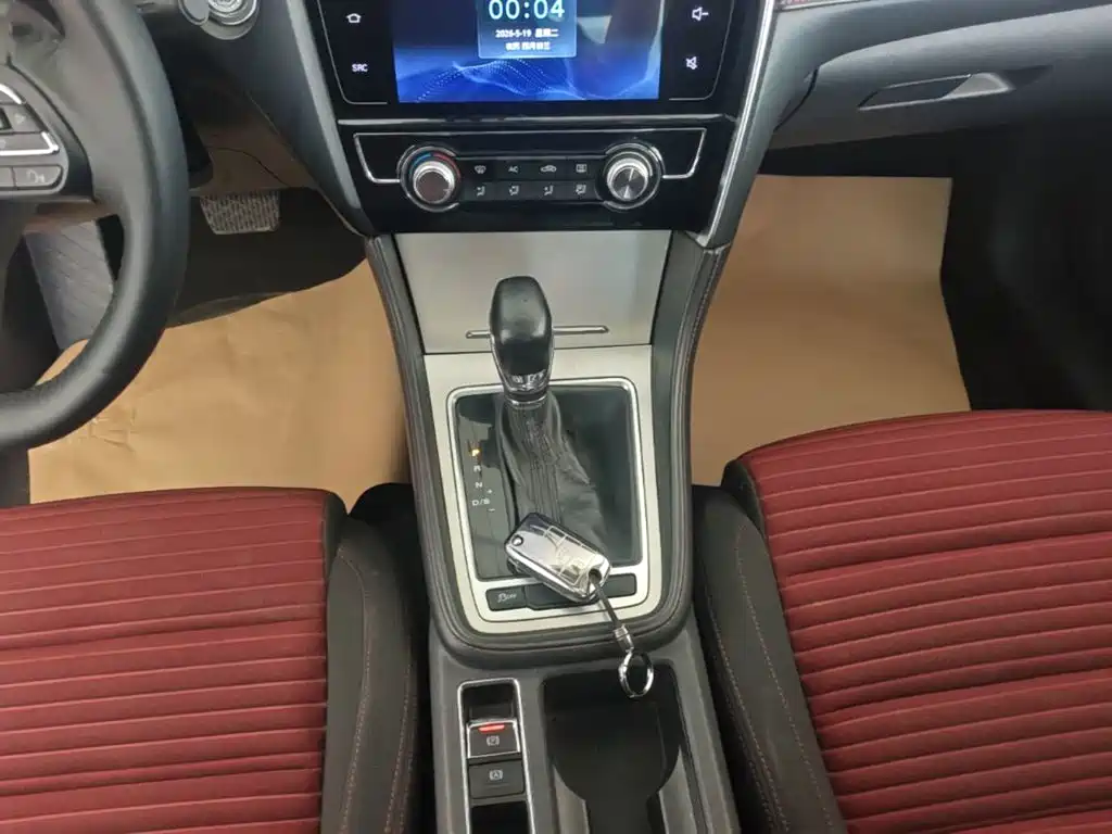 MG MG6 2017 2017 20T Automatic Elite Smart Connect Version (China V)
