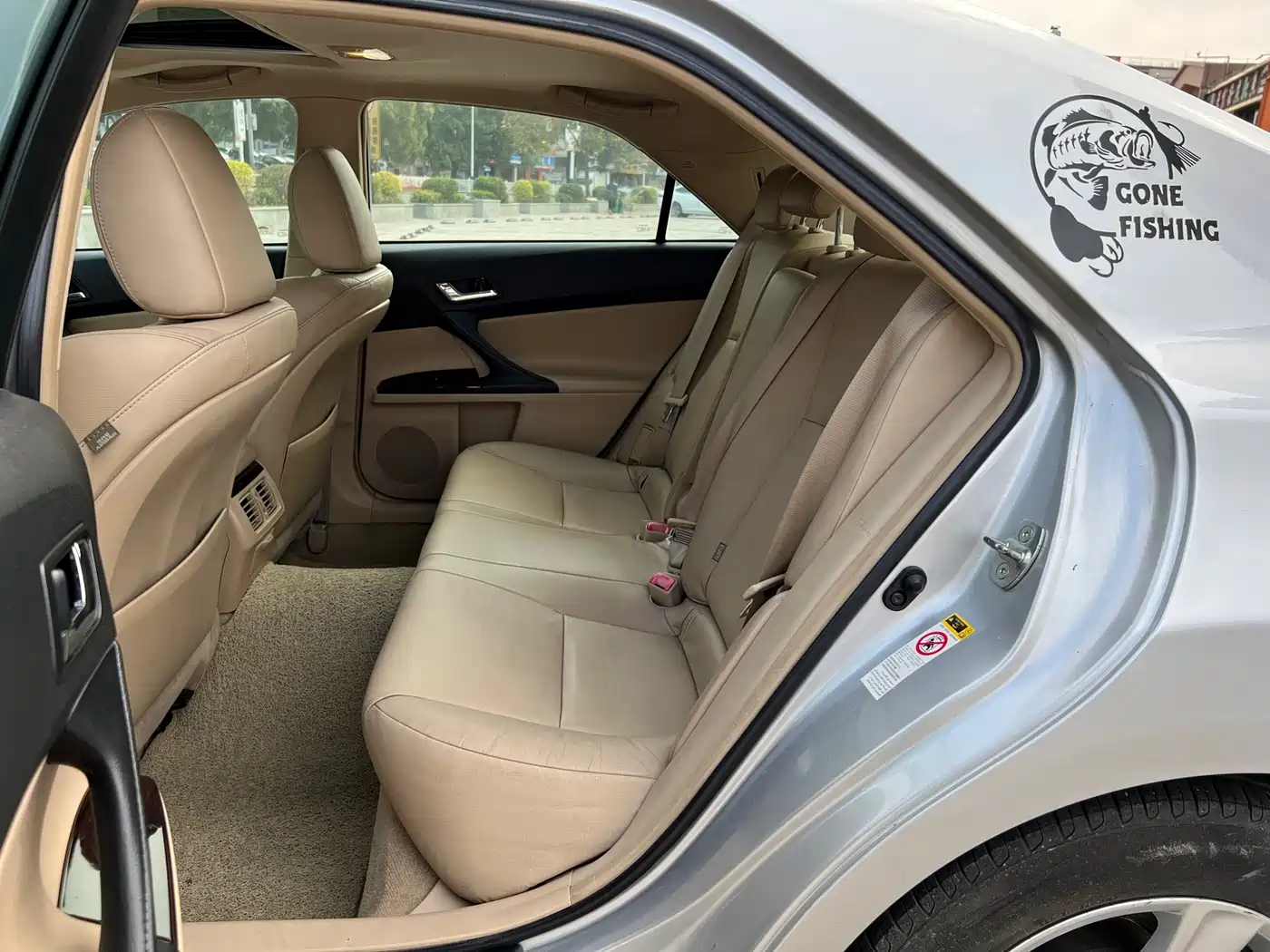 Toyota Reiz 2010 2.5V Elegance Elite Edition фото 16