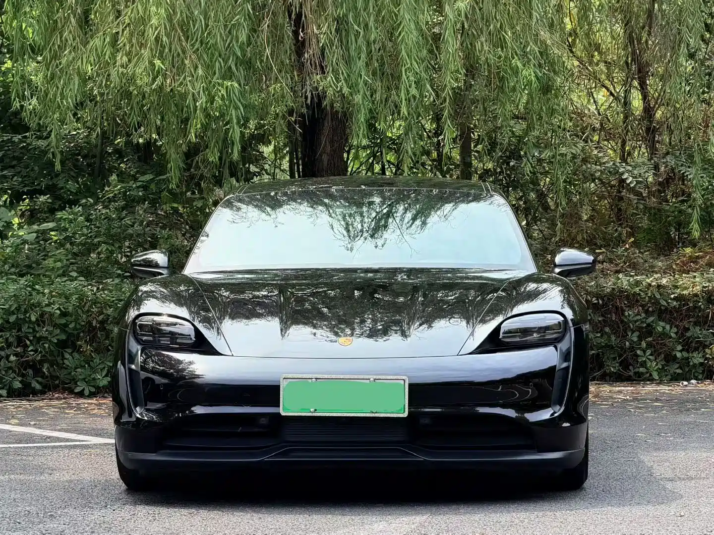 Фото 3 - Porsche Taycan