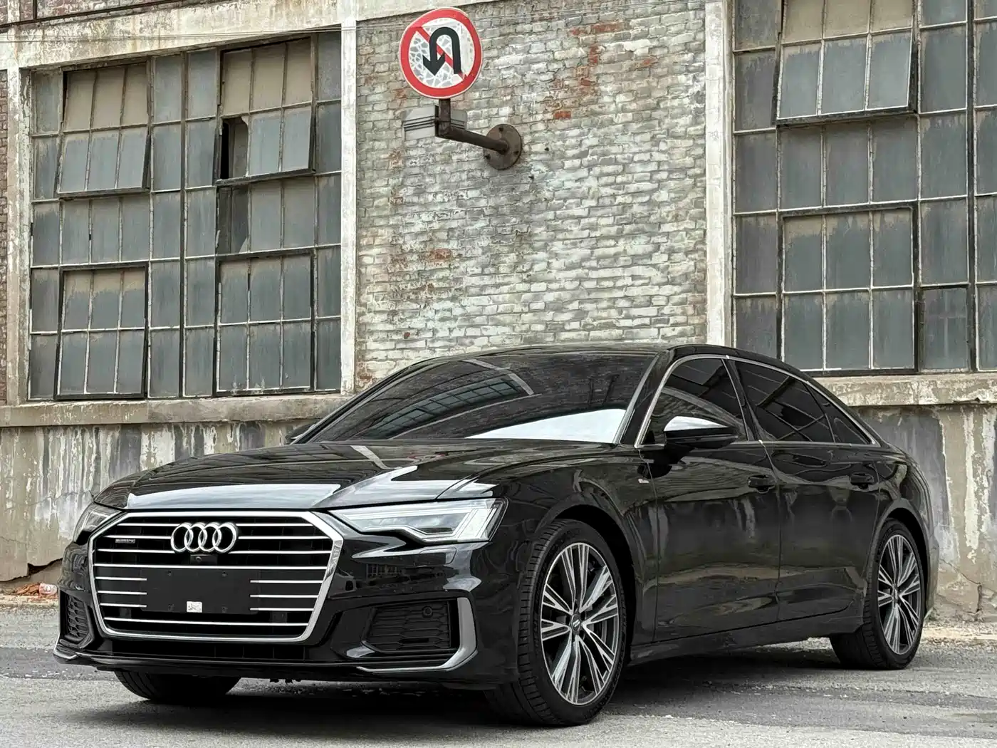 Audi A6L 2019 45 TFSI quattro Premium Dynamic фото 2