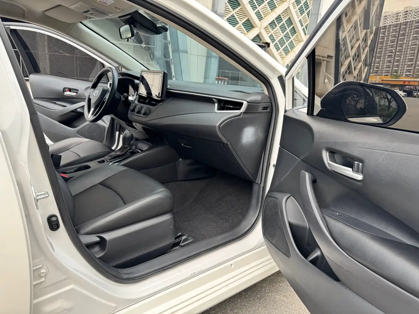 Toyota Corolla 2023 1.2T Pioneer Edition фото 7