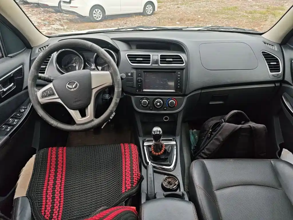 BAIC Huansu S2 2015 2015 1.5L Manual Luxury China IV