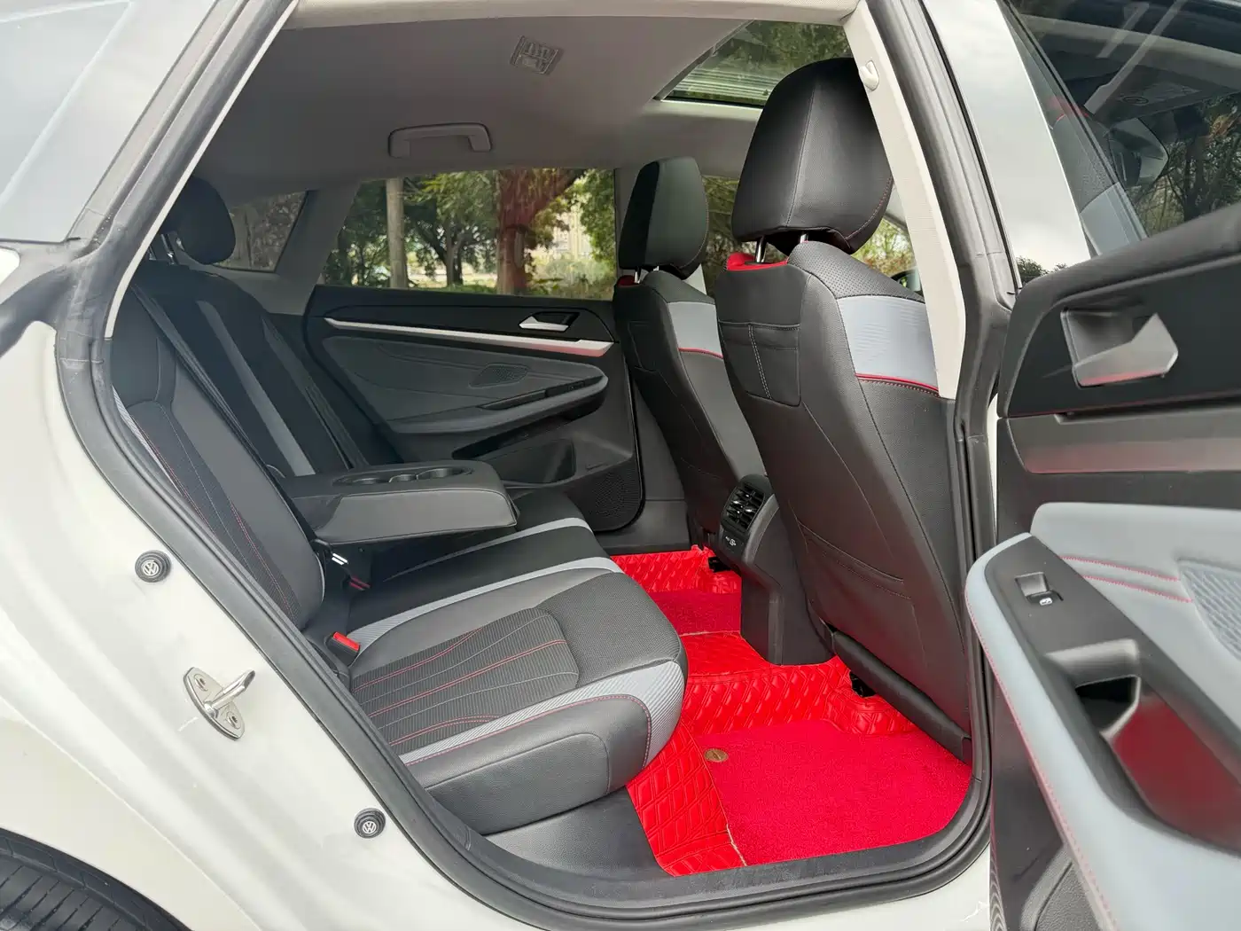 Volkswagen Lamando 2024 Lamando L 280TSI DSG Stylish Edition фото 14
