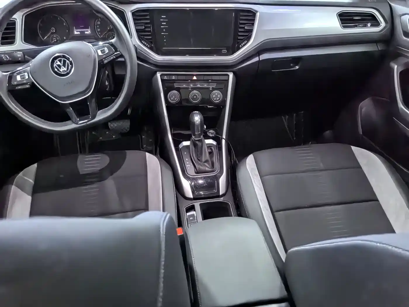 Volkswagen T-Roc, миниатюра 8