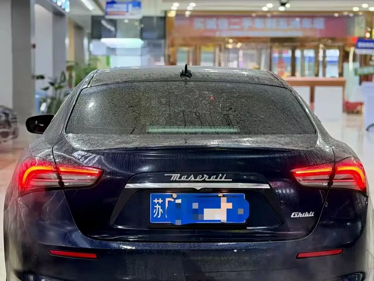 MASERATI GHIBLI
