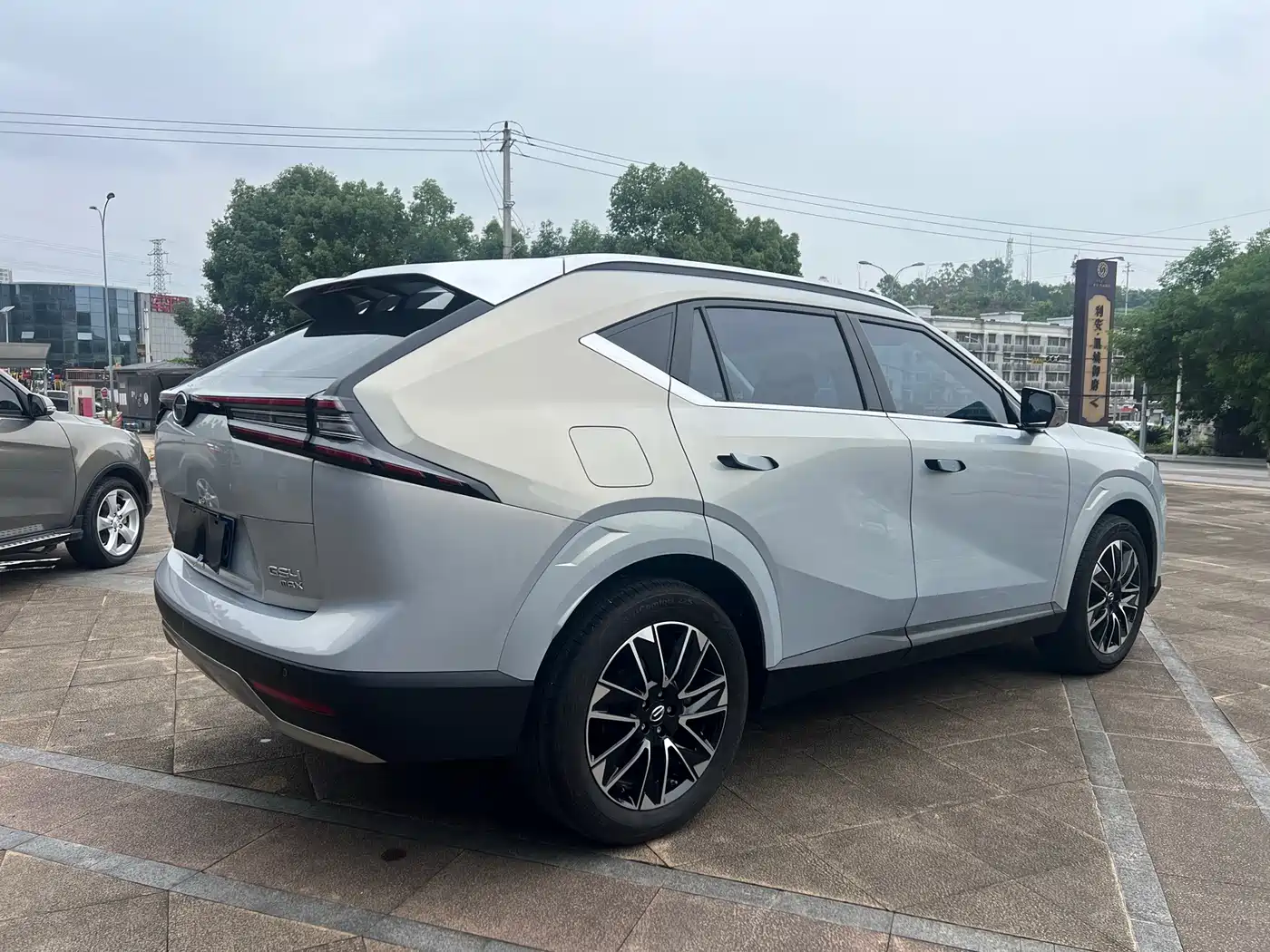 GAC TRUMPCHI GS4