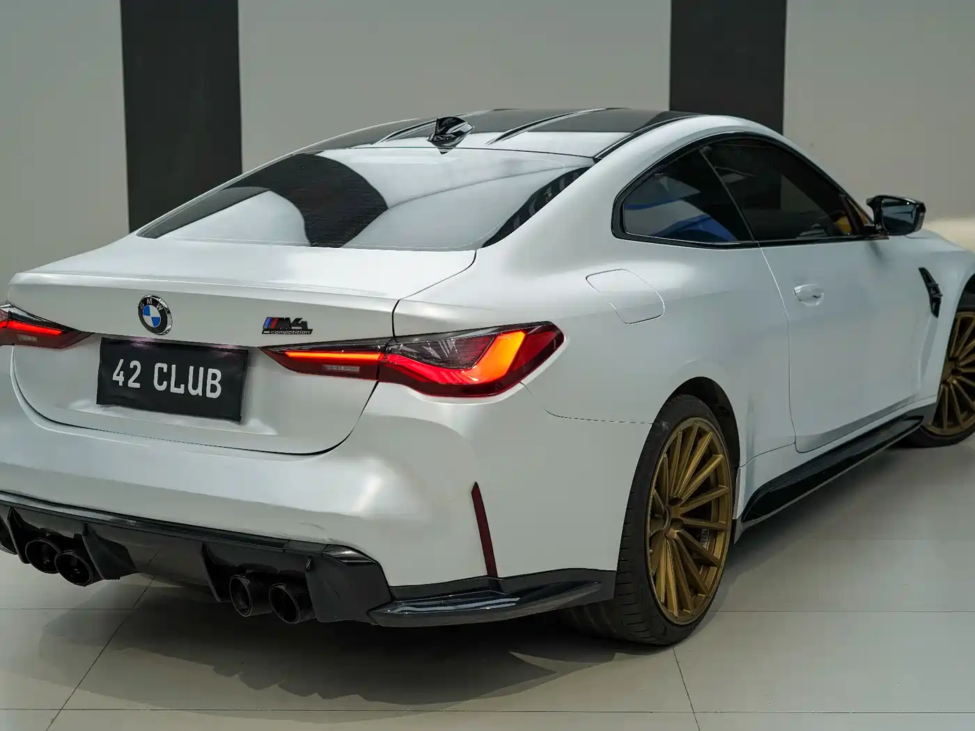 BMW M4