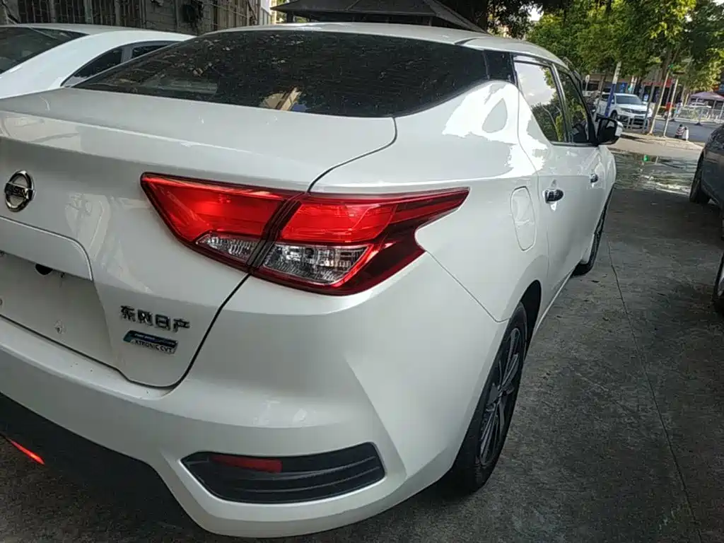 Nissan Bluebird 2021 2021 1.6L CVT Cool Edition