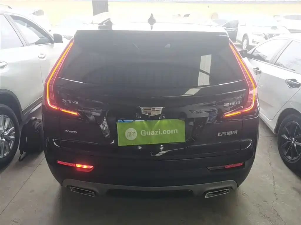 Cadillac XT4 2018 Model 28T 4WD Leading фото 6