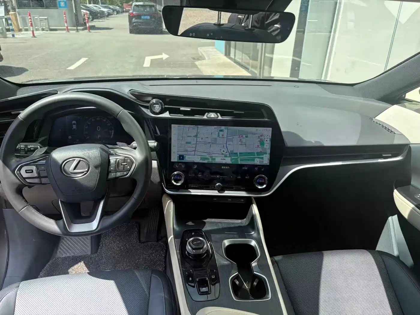 Lexus RZ 2024 2023 450e 4WD Deluxe