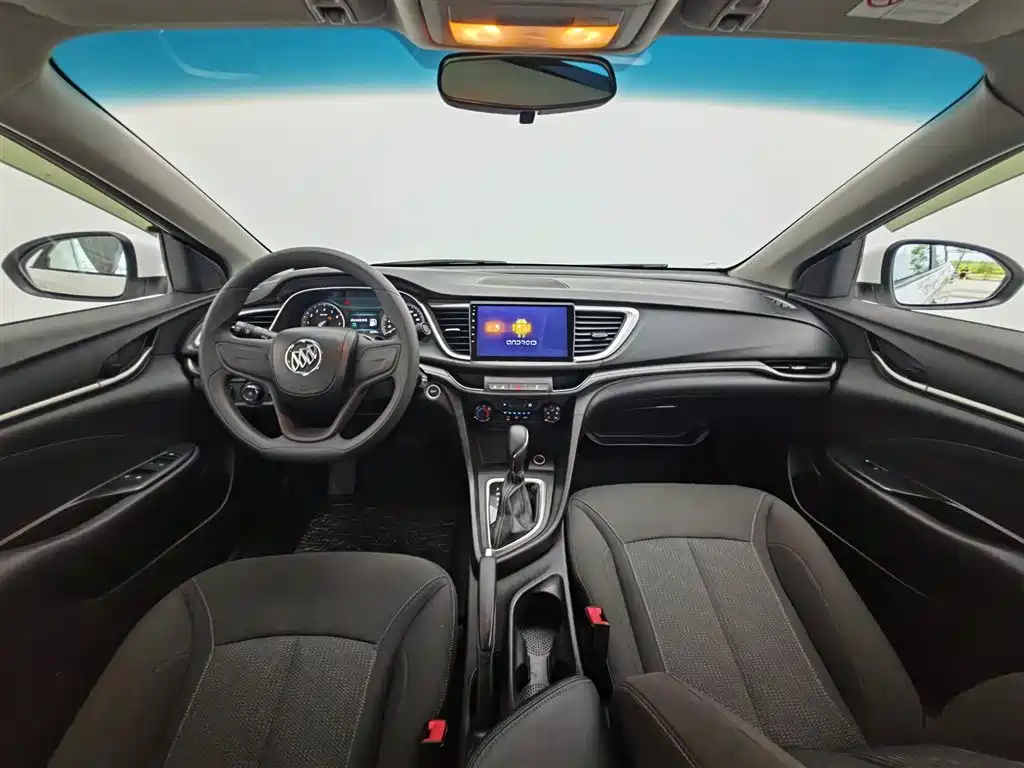 Buick Excelle 2021 Facelift Exemplar 1.5L Auto Progressive фото 5