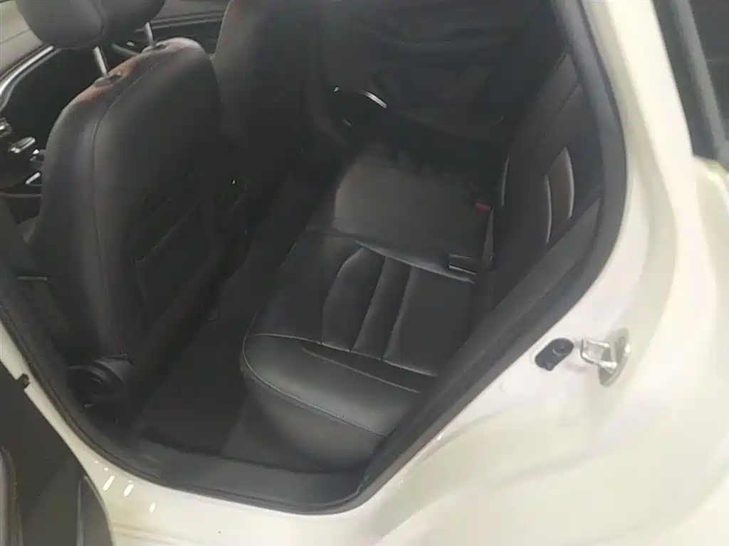 GAC Trumpchi Trumpchi GA4 2018 150N Automatic Luxury фото 17
