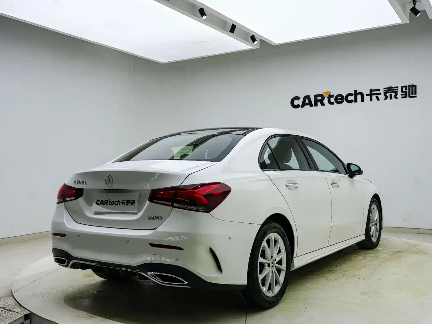 Mercedes-Benz A-Class 2021 A 200 L Sport Sedan Fashion Edition фото 22