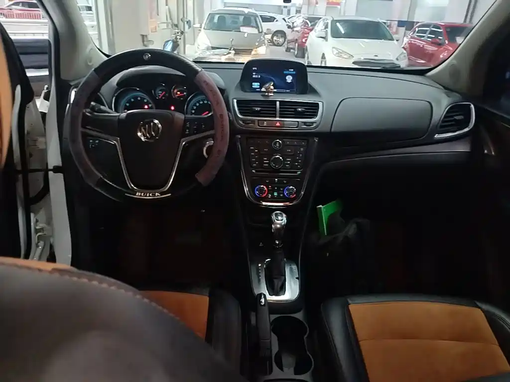 Photo 10 - Buick Encore