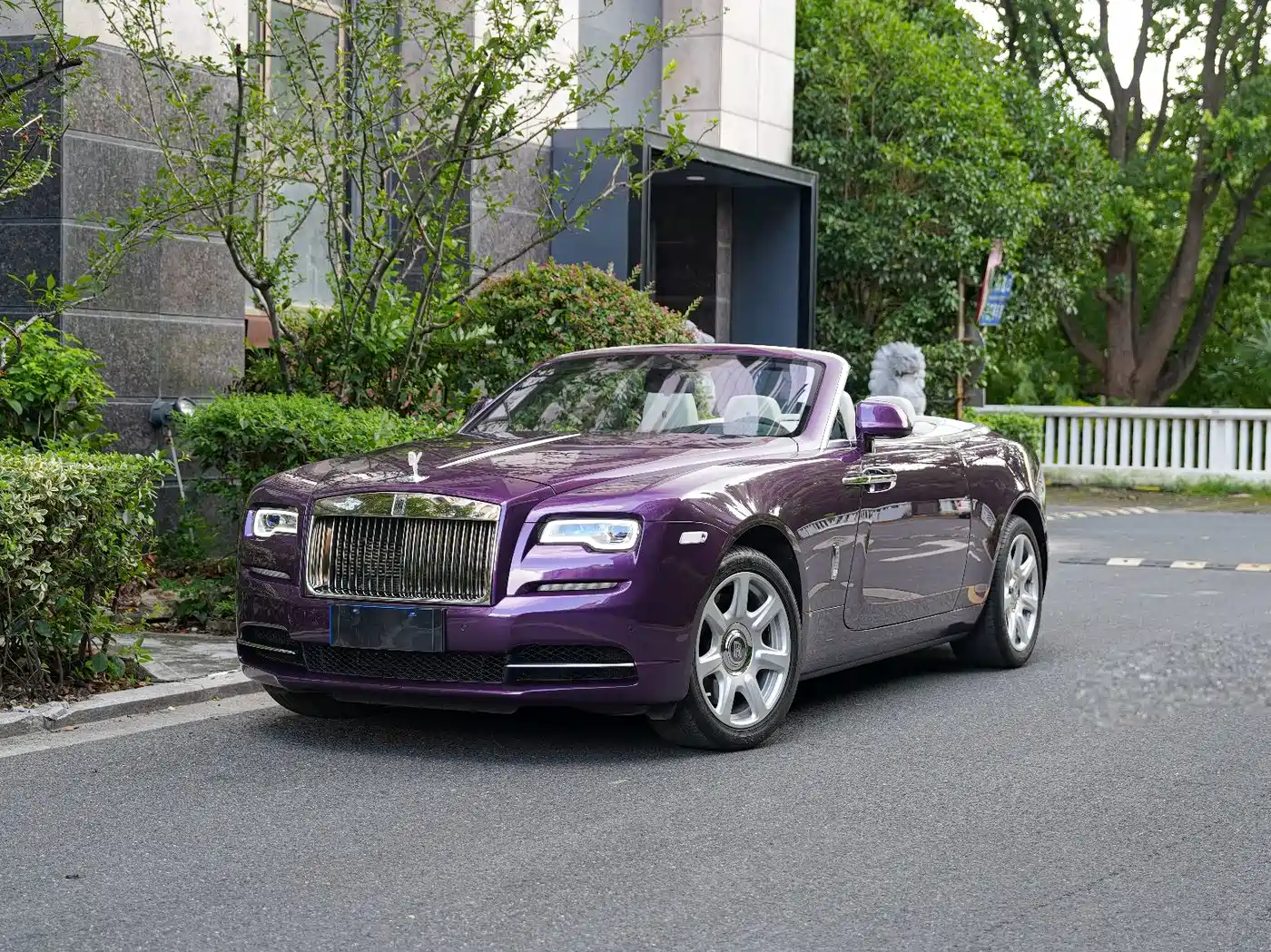 Rolls-Royce Dawn 2020 2018 6.6T Standard