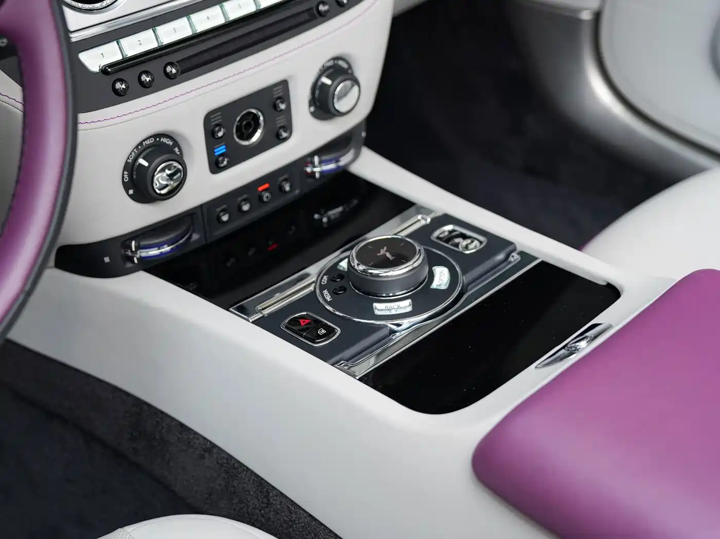 Rolls-Royce Dawn 2020 2018 6.6T Standard