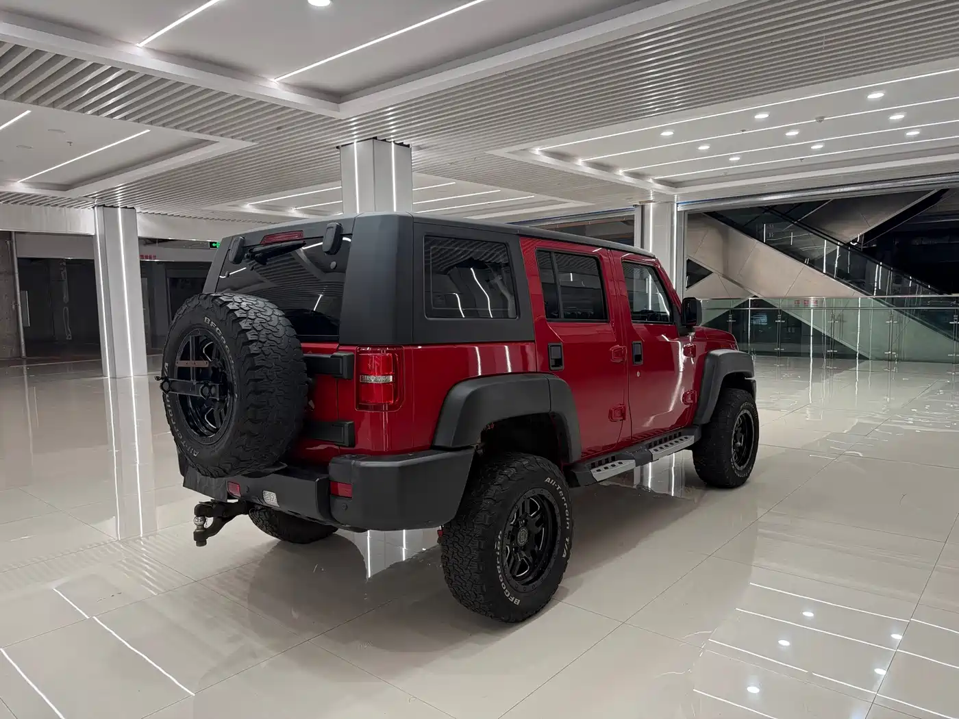 BAIC ORV Beijing Offroad BJ40 2016 2016 Model 40L 2.3T Automatic 4WD Exclusive