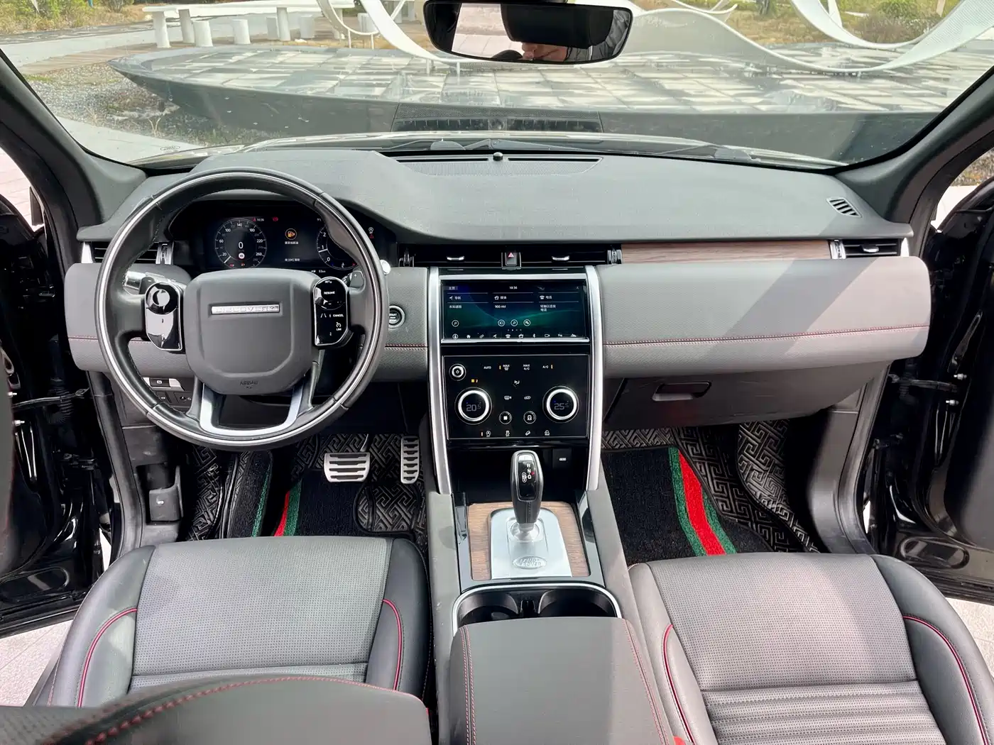 Land Rover Discovery Sport 2020 249PS R-Dynamic Performance фото 10