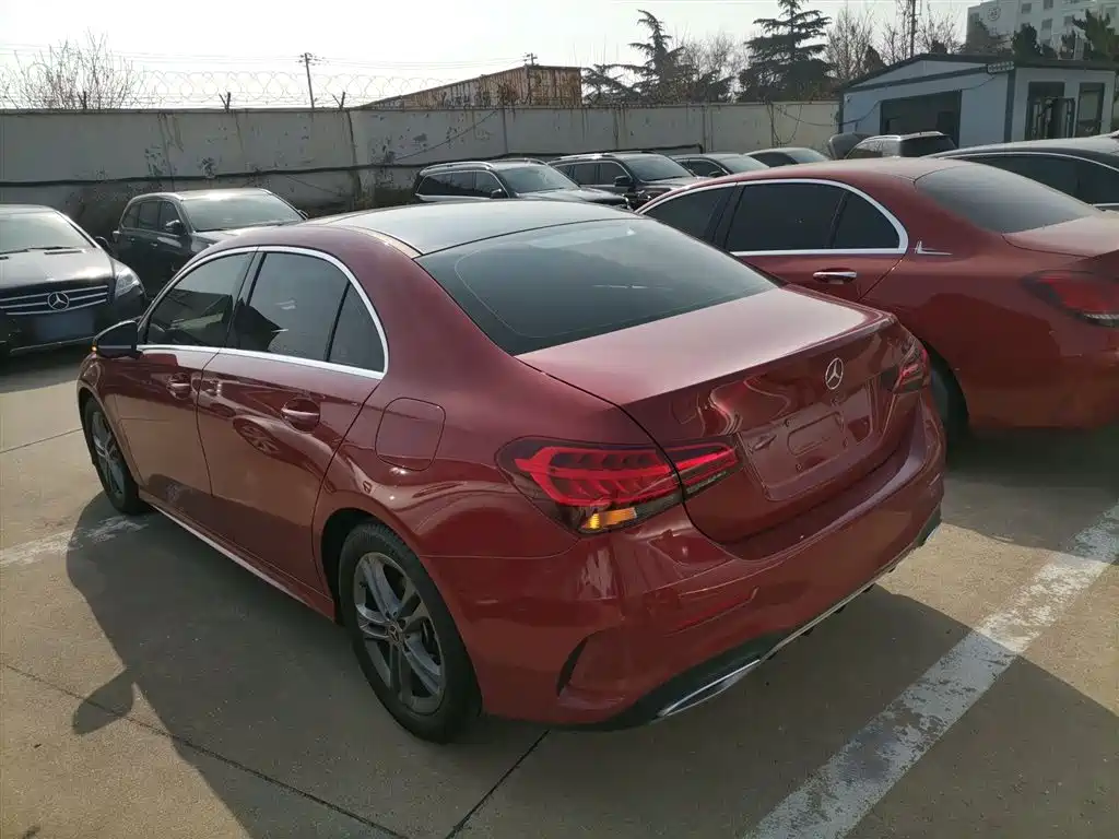 Mercedes-Benz A-Class 2021 A 180 L Sports Sedan фото 23
