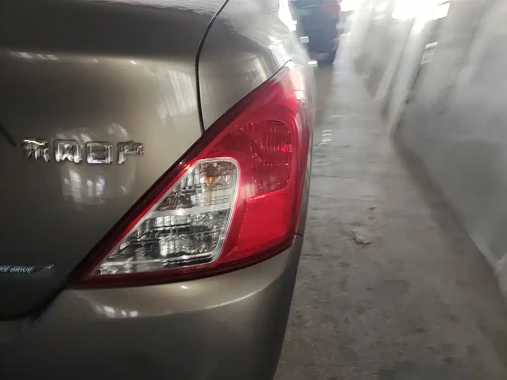 Nissan Sunny 2016 2015 1.5XE Manual Comfort