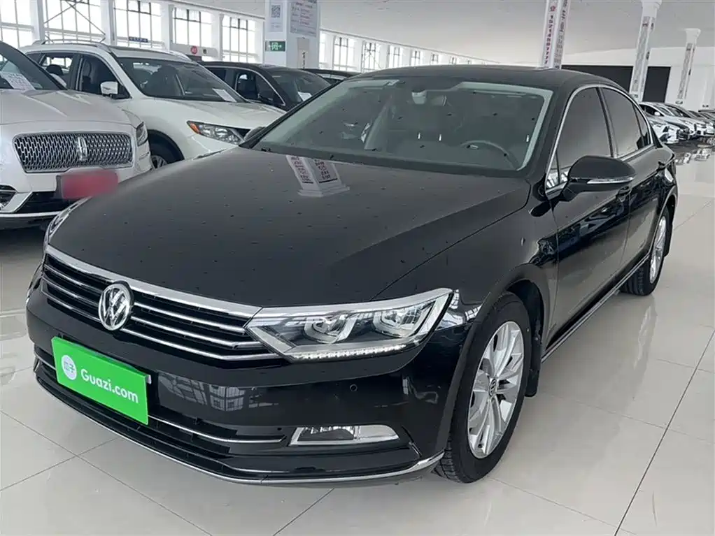 Volkswagen Magotan 2018 Facelift 330TSI DSG Luxury фото 15