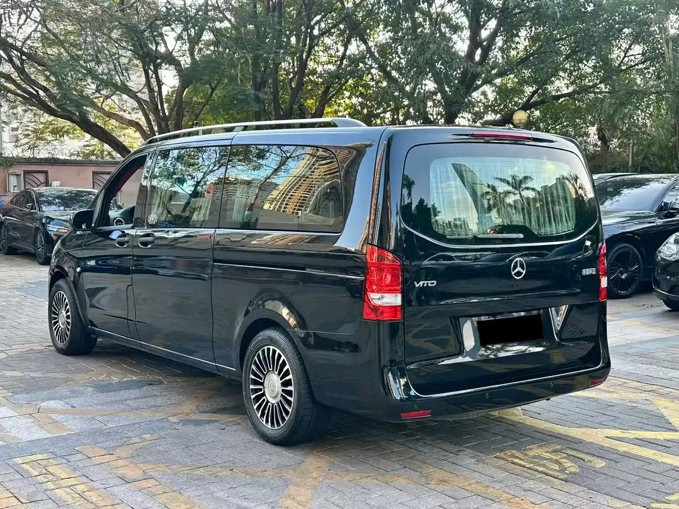 Mercedes-Benz Vito 2018 2.0T Business Edition China VI фото 9