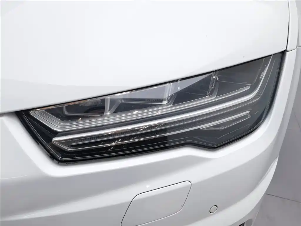 Фото 7 - Audi A7