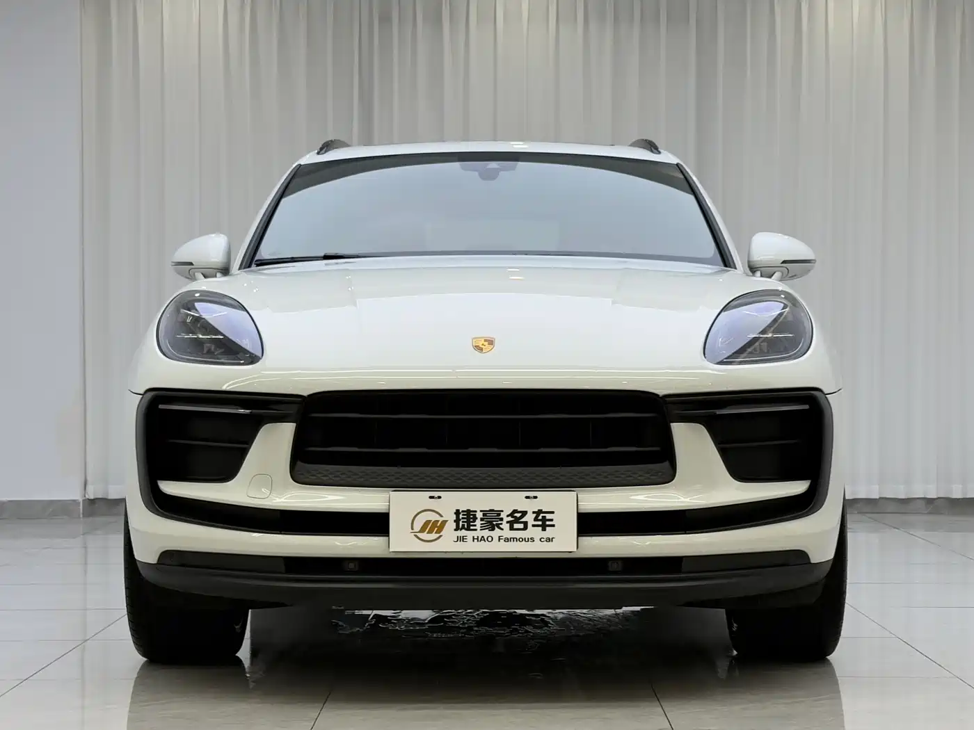 Porsche Macan 2022 Macan 2.0T фото 2