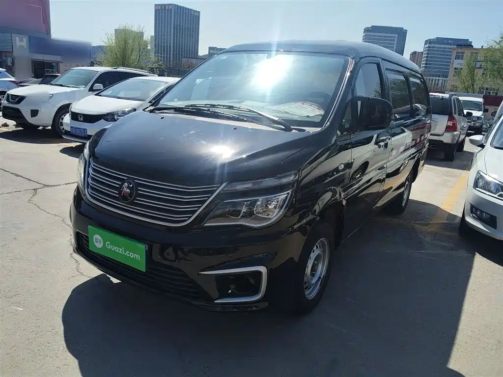 Dongfeng Fengxing Lingzhi 2023 V3 1.6L Basic 2-seater