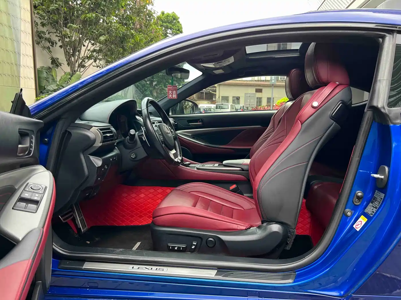 LEXUS RC