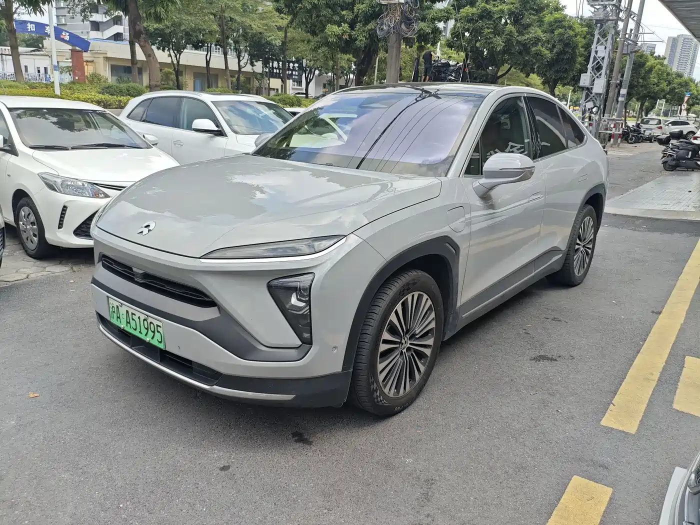 Фото 1 - NIO EC6