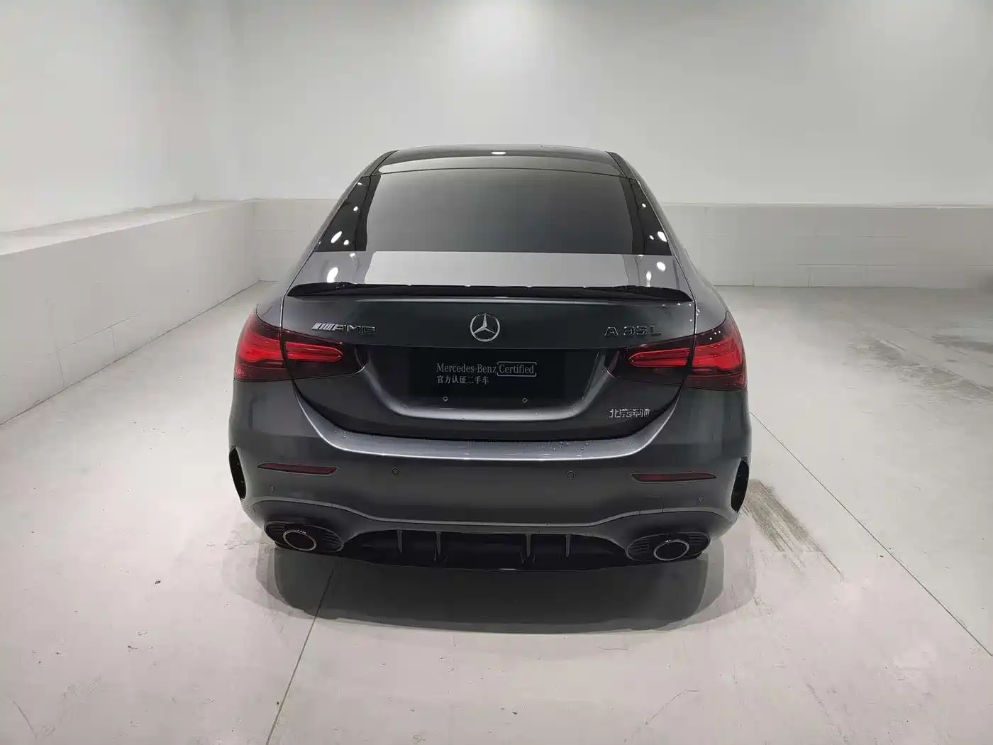 Mercedes-Benz A-Class AMG 2025 AMG A 35 L 4MATIC фото 11