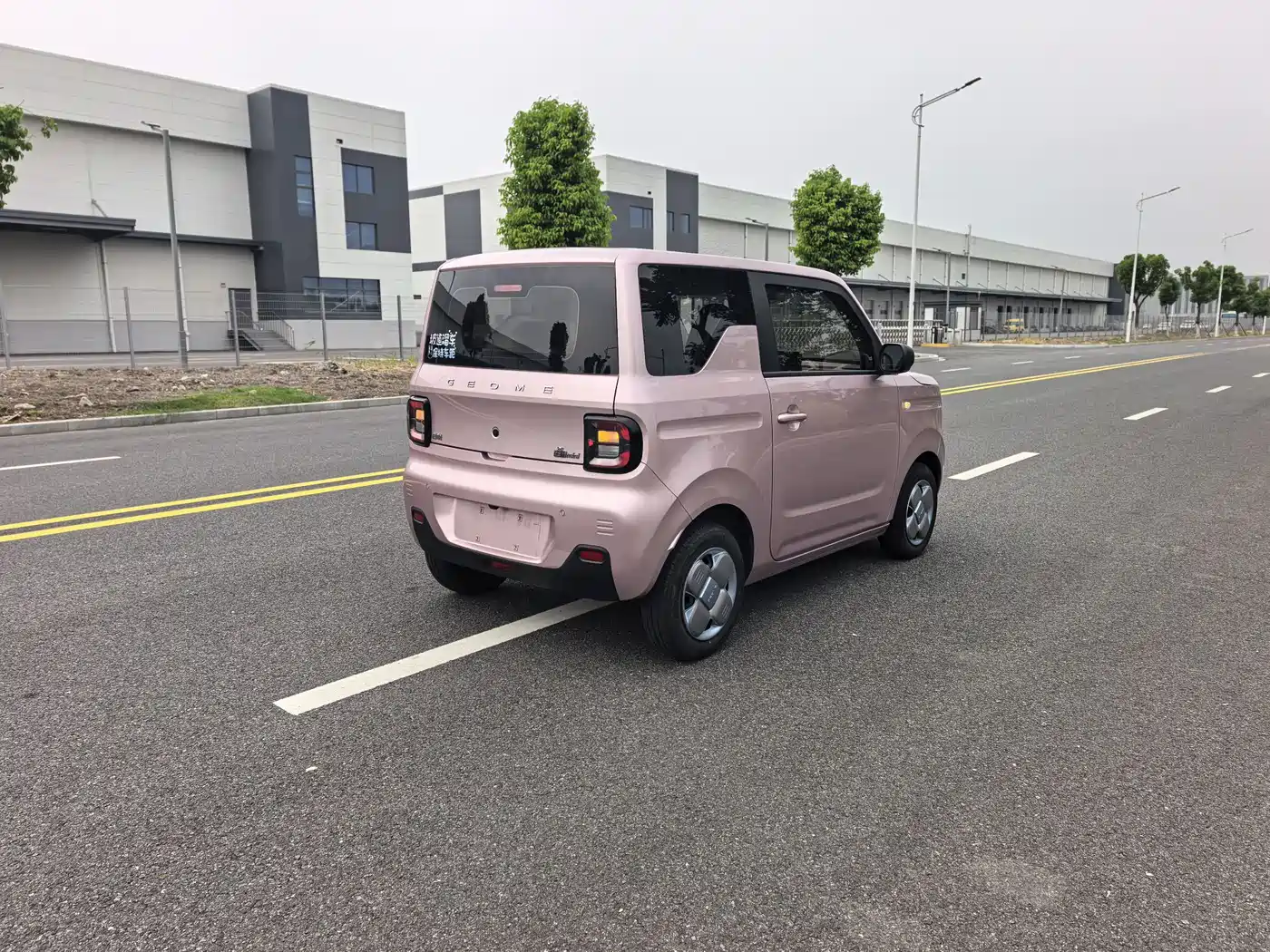 Geely Galaxy Panda 2023 Panda Mini 200km Endurance Bear фото 11