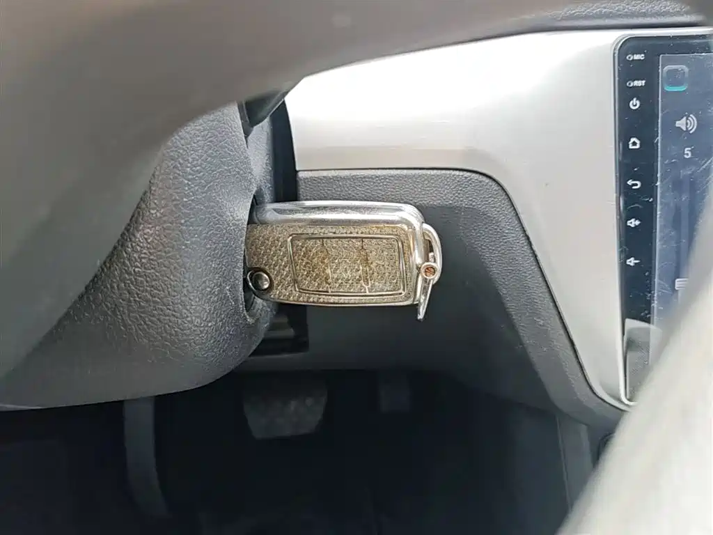 Volkswagen Lavida 2019 Lavida Start 1.5L Auto Trend (China VI) фото 9