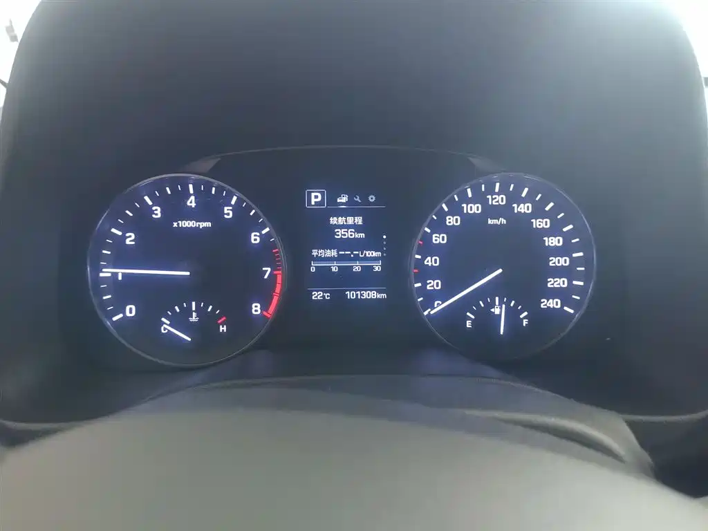 Hyundai Elantra 2016 Model 1.6L Automatic Smart Elite фото 12